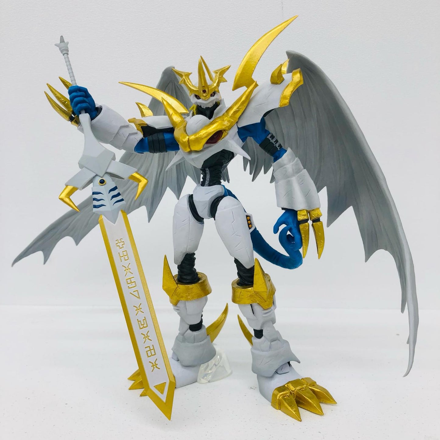 B賞インペリアルドラモン：パラディンモード-魂豪示像-「光と闇の衝突/一番くじデジモンシリーズ」【フィギュア】