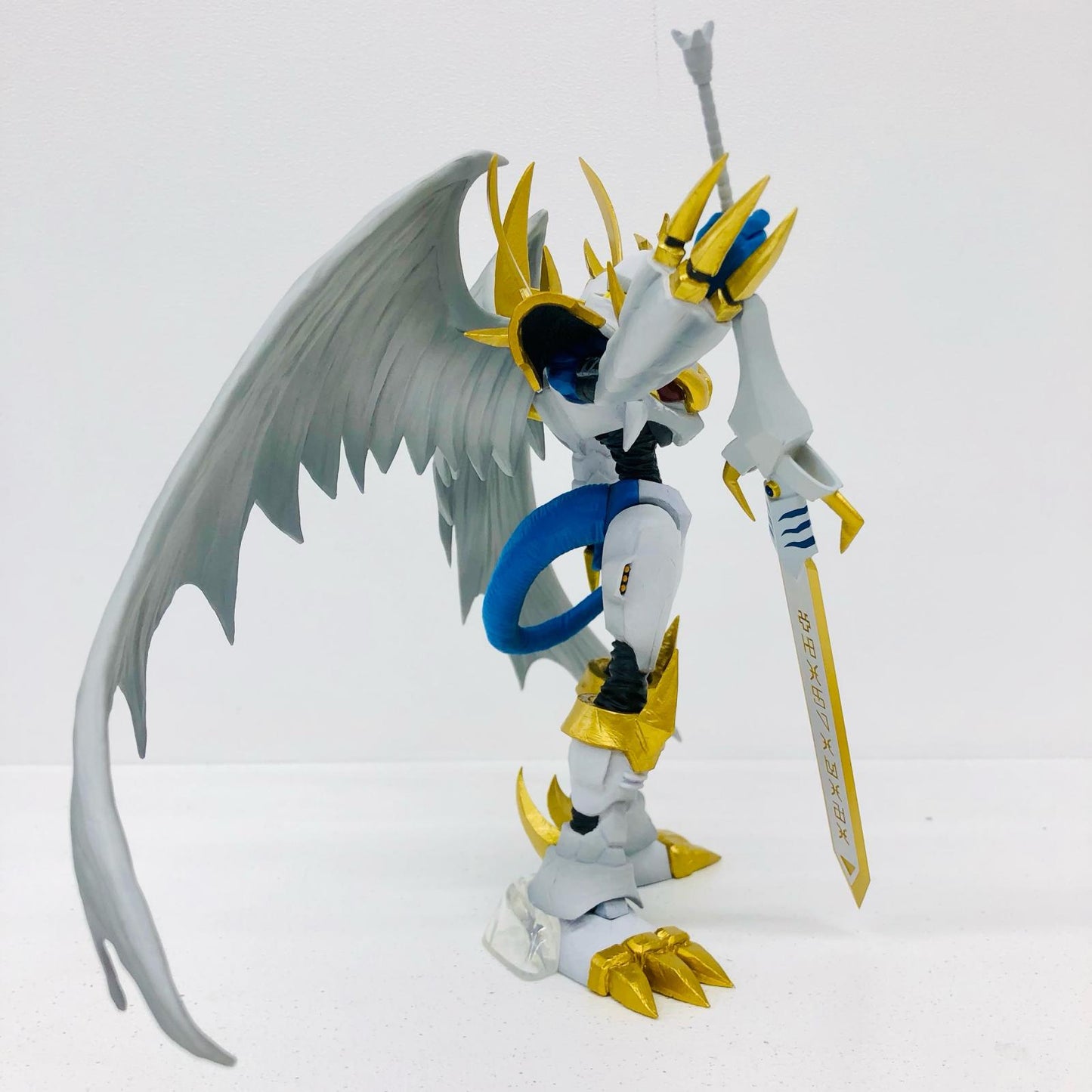 B賞インペリアルドラモン：パラディンモード-魂豪示像-「光と闇の衝突/一番くじデジモンシリーズ」【フィギュア】