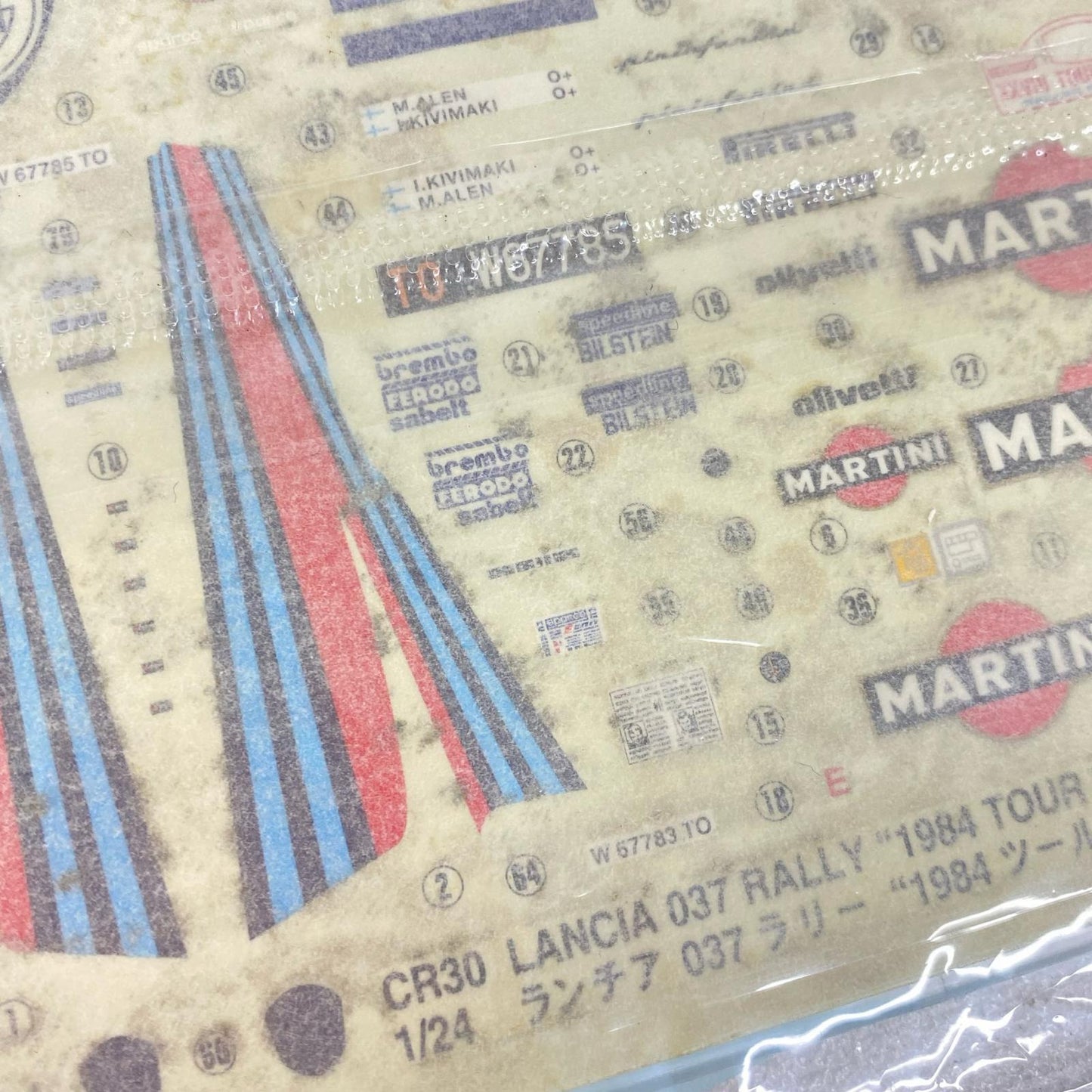 1/24 ランチア 037 ラリー ’1984 ツール・ド・コルス ラリー ウィナー’ 「CR30」 [25030]