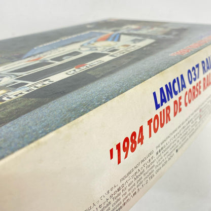 1/24 ランチア 037 ラリー ’1984 ツール・ド・コルス ラリー ウィナー’ 「CR30」 [25030]