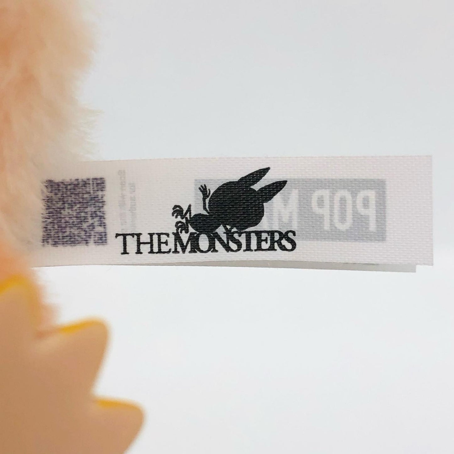 HAPPINESS「THE MONSTERS Big into Energy シリーズ ぬいぐるみペンダント」POPMART【フィギュア】
