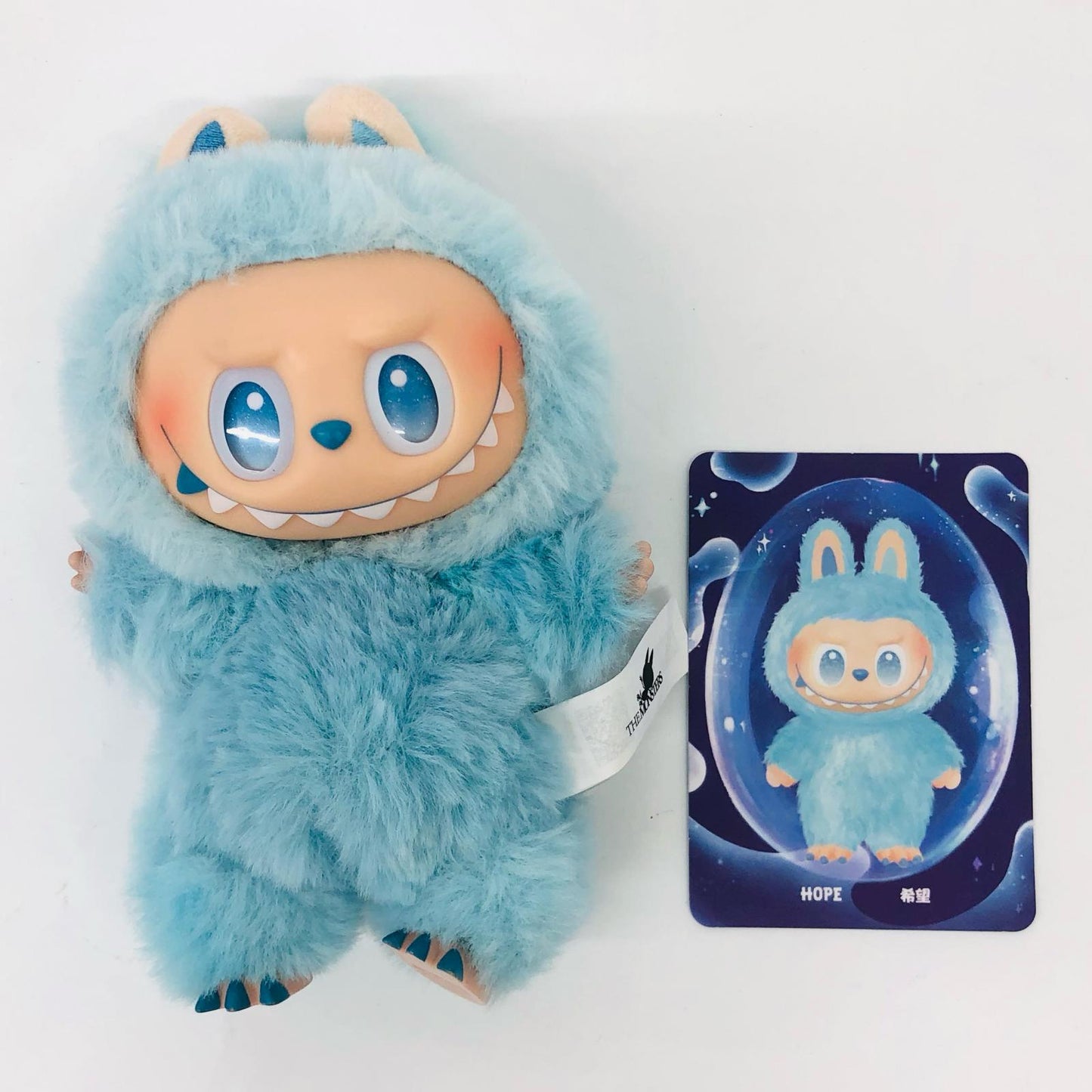 HOPE「THE MONSTERS Big into Energy シリーズ ぬいぐるみペンダント」POPMART【フィギュア】