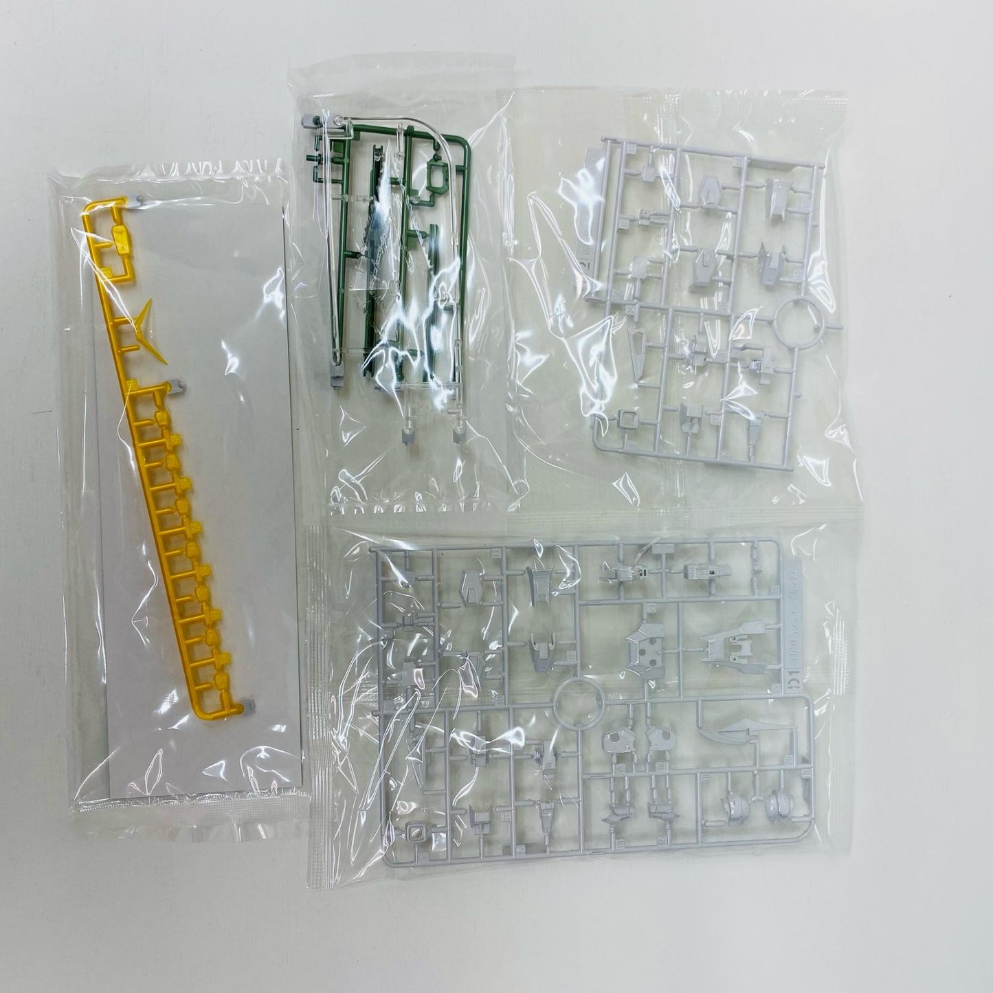 1/144RGZGMF-X42Sデスティニーガンダム(チタニウムフィニッシュ)「機動戦士ガンダムSEEDDESTINY」プレミアムバンダイ限定[5060237]