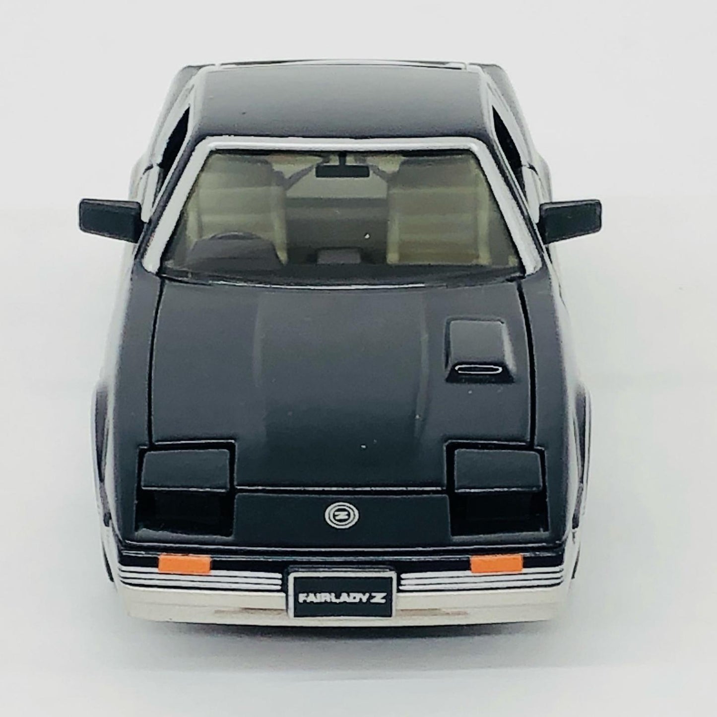 1/43TLS0005ニッサンフェアレディZ300ZXZ31(ブラック)「トミカリミテッドSシリーズ」[644897]【フィギュア】