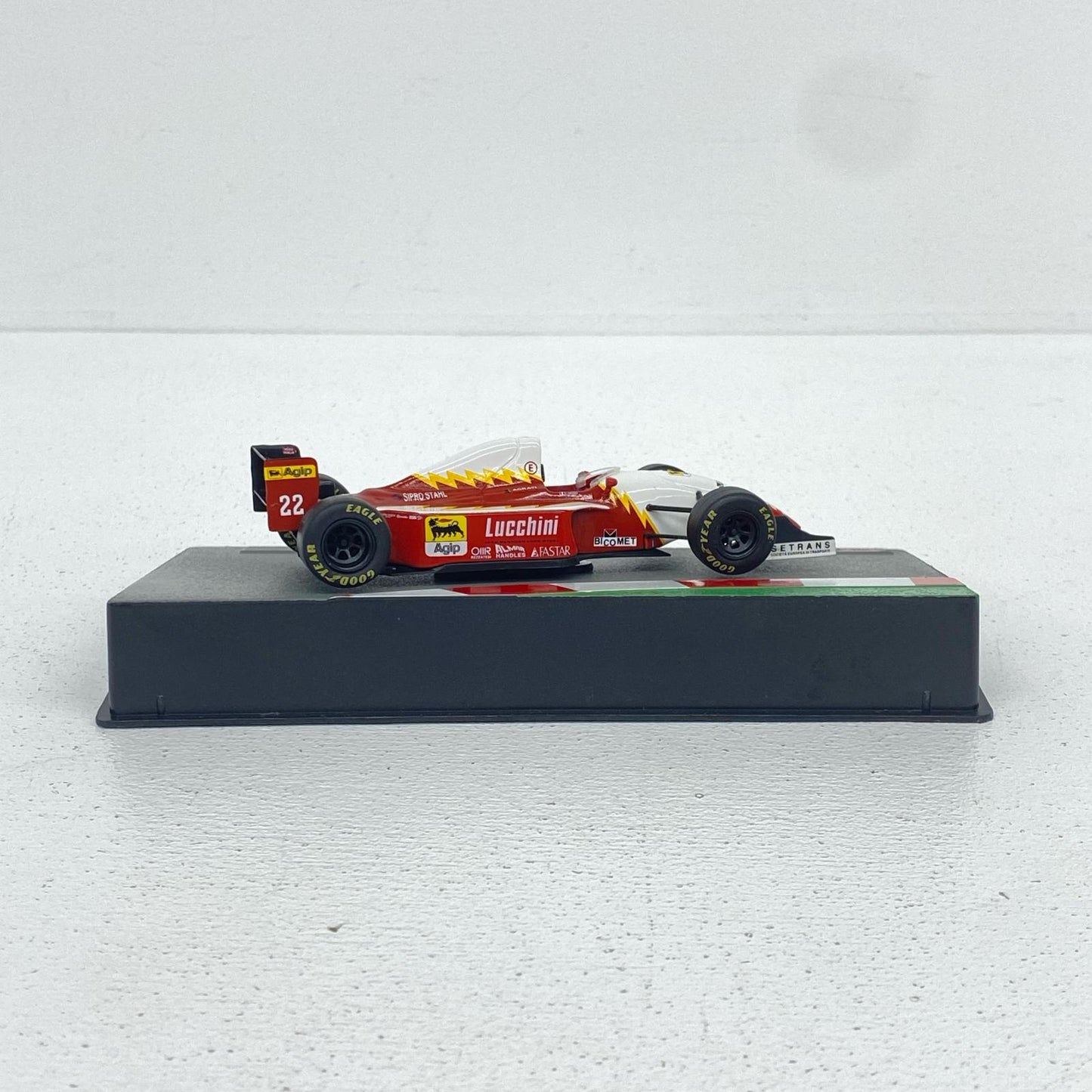 1/43 LOLA T93/30 1993 #22 ルカ・バドエル(ホワイト
