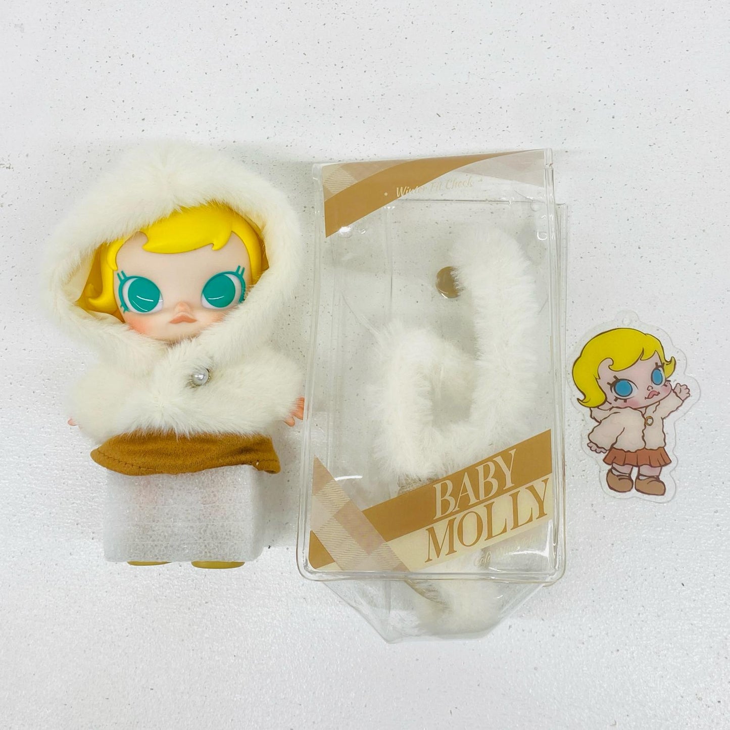 Cold Wind Blows BABY MOLLY Winter Fit Check ぬいぐるみペ