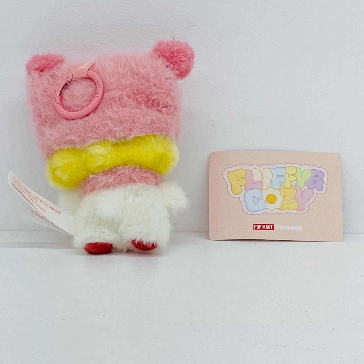 MOLLY Snug Knit Hat POP BEAN Fluffy & Cozy ぬいぐるみペンダント