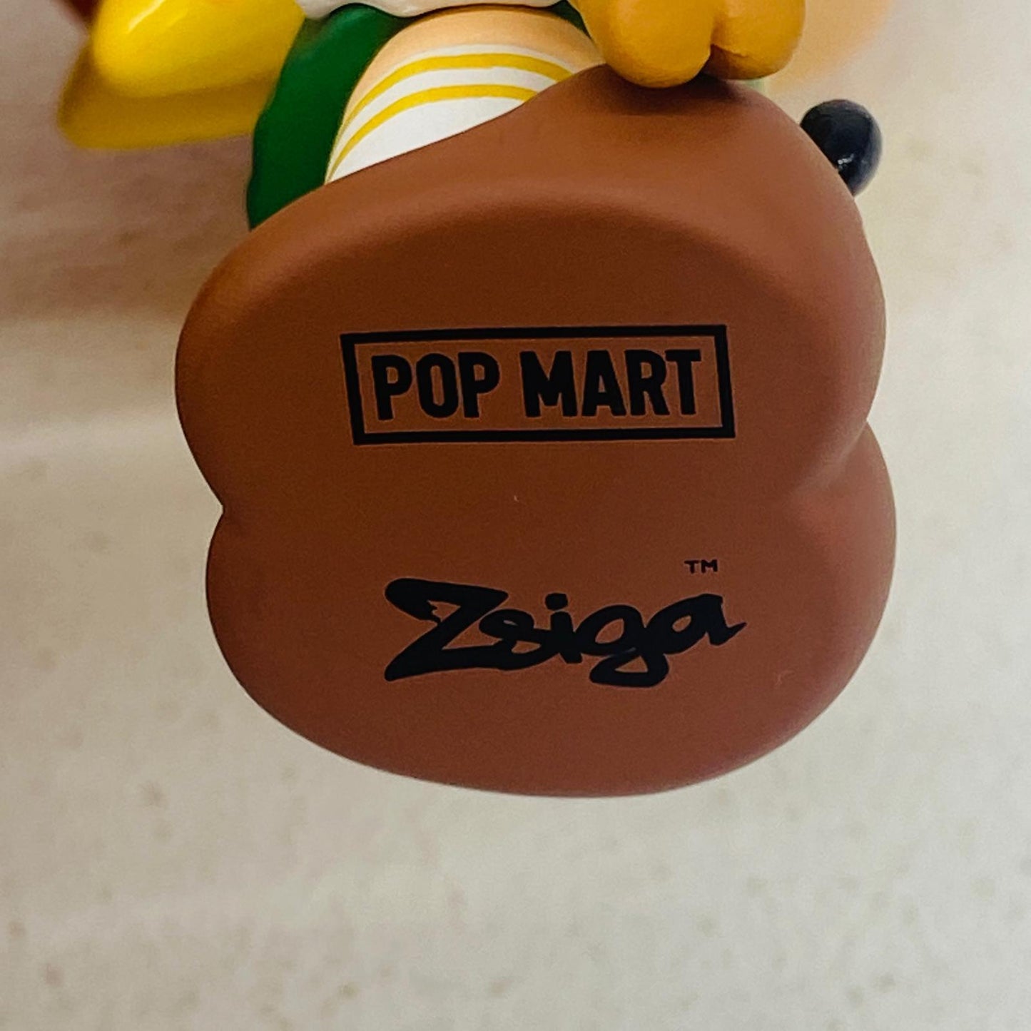 フィギュア Growing 「POPMART ZSIGA Walking Into The Forest シリーズ」 Growing SIGA Walking Into The Forest【フィギュア】【加古川物流】