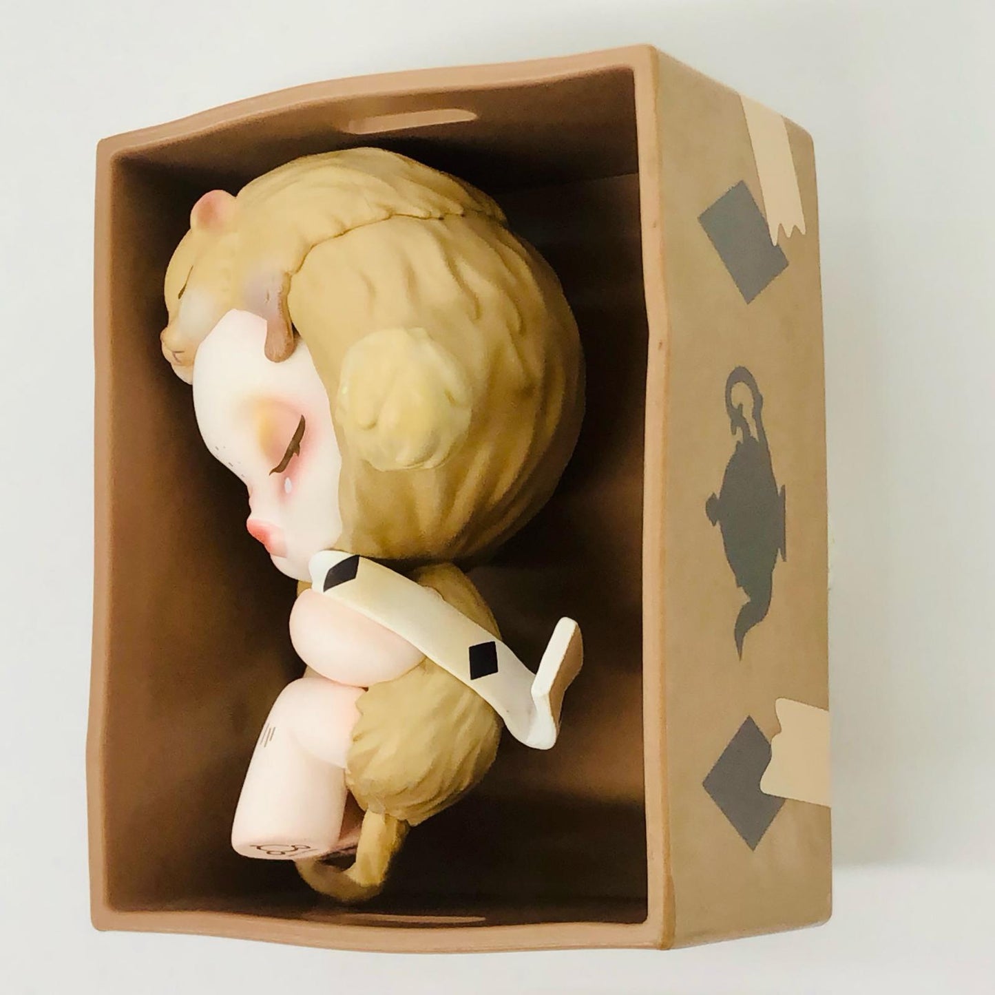 フィギュア The Timid 「POPMART SKULLPANDA Everyday Wonderland シリーズ」 The Timid SKULLPANDA Everyday Wonderland【フィギュア】【加古川物流】