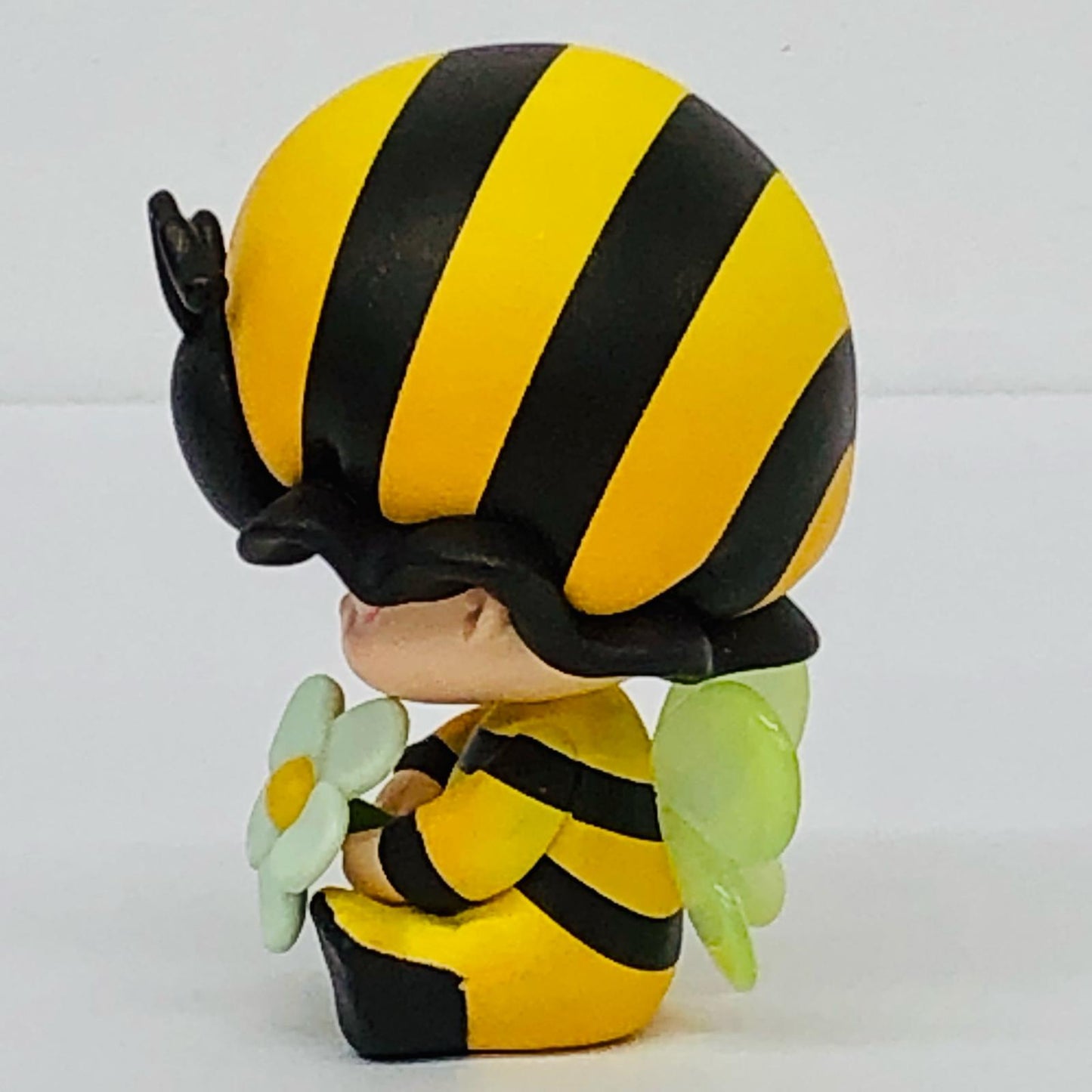フィギュア Little Bee 「POPMART DIMOO FOREST NIGHT シリーズ」 Little Bee DIMOO FOREST NIGHT【フィギュア】【加古川物流】