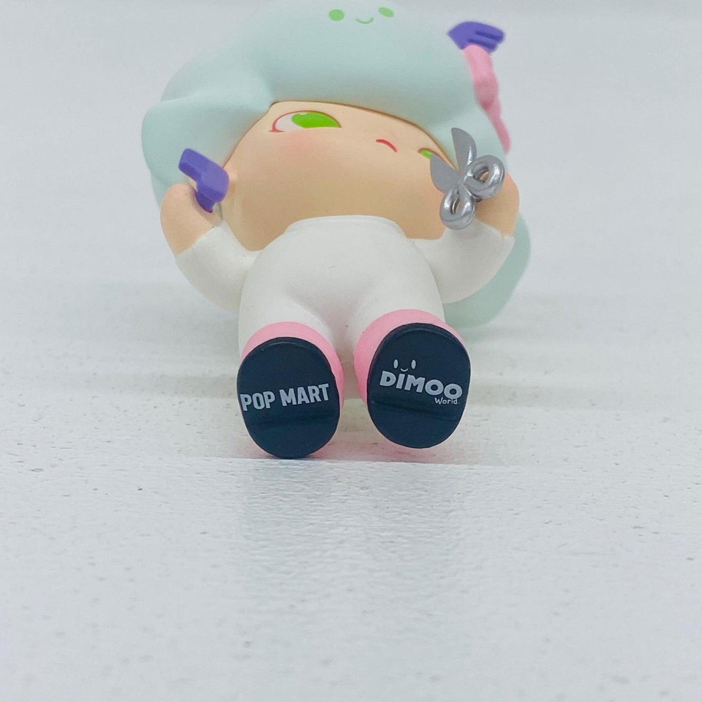 フィギュア Groomer 「POPMART DIMOO Life University シリーズ」 Groomer DIMOO Life University【フィギュア】【加古川物流】