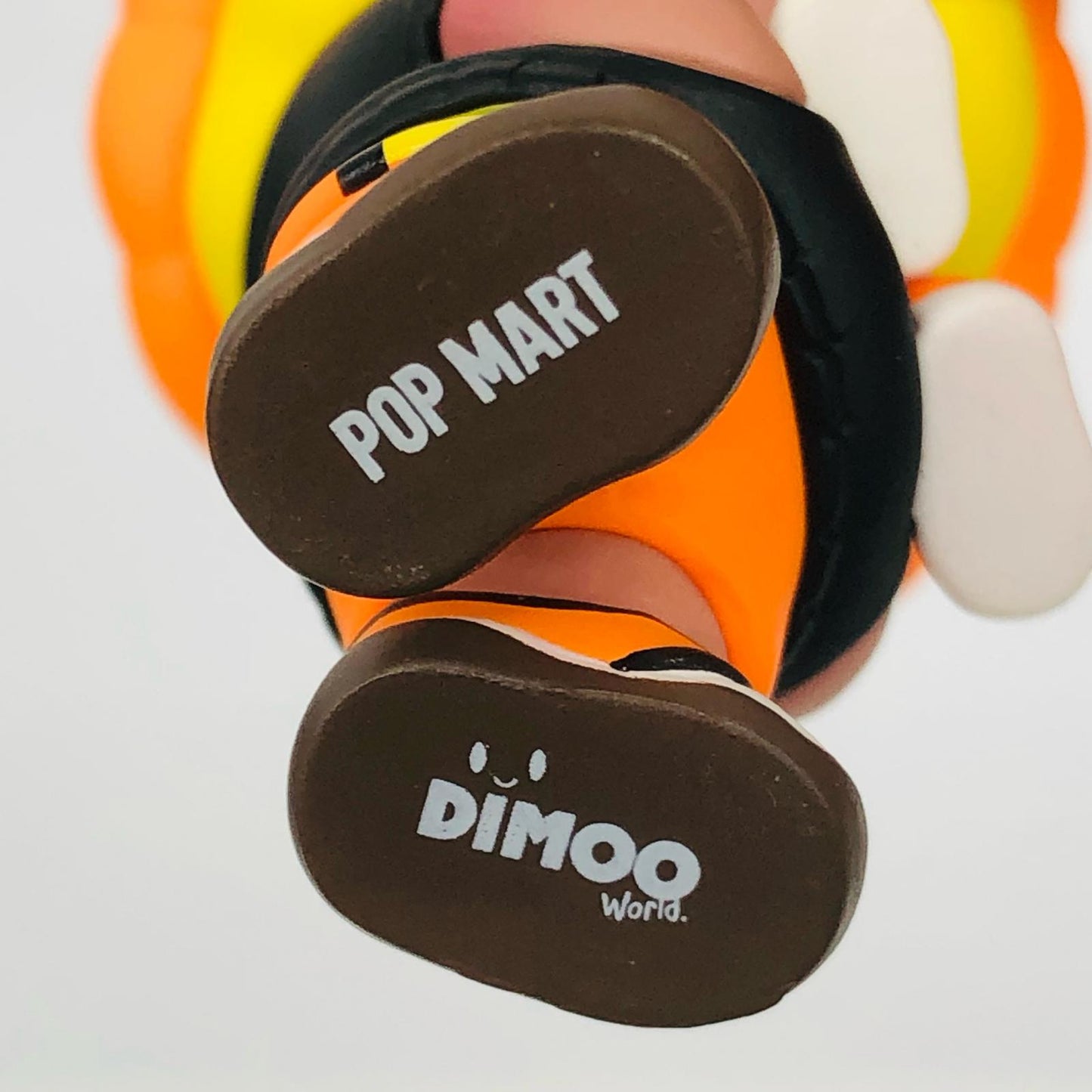 フィギュア Sneaker Collector 「POPMART DIMOO Life University シリーズ」 Sneaker Collector DIMOO Life University【フィギュア】【加古川物流】
