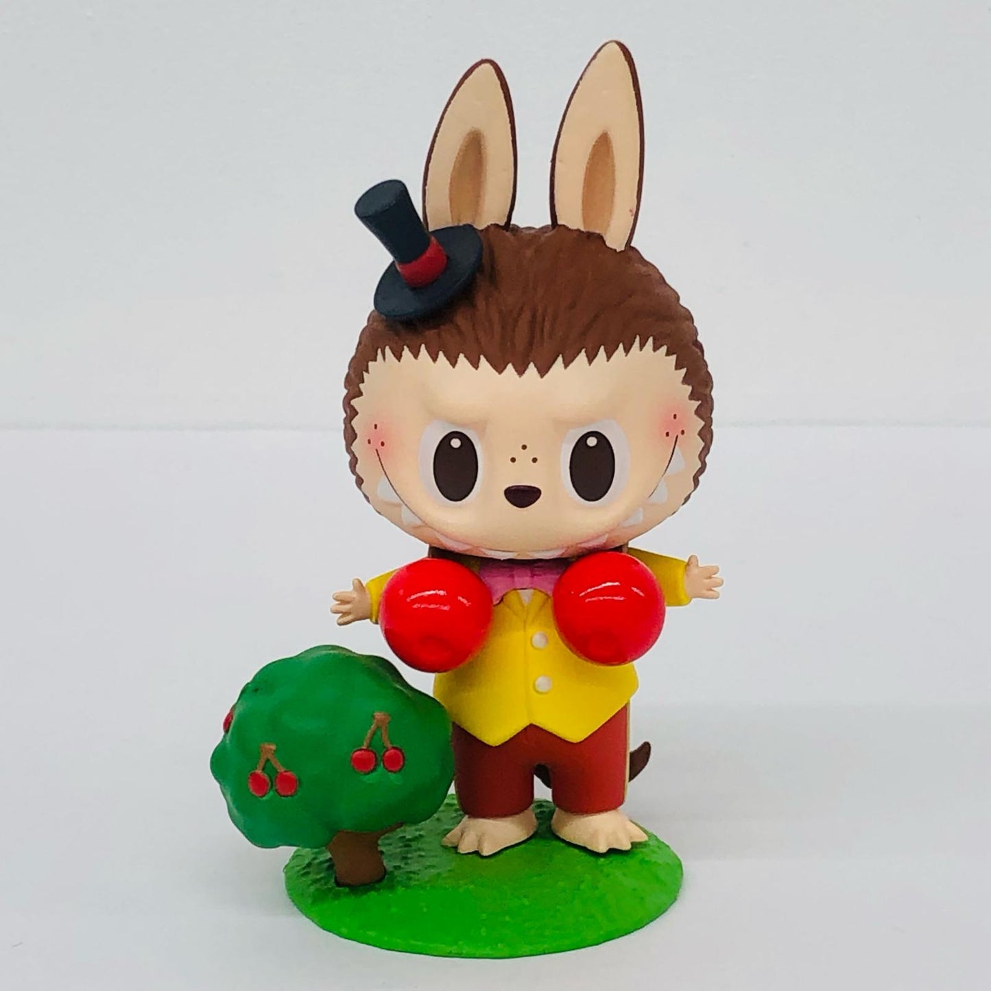 Cherry 「POPMART LABUBU ザ・モンスターズ フルーツ シリーズ」【フィギュア】