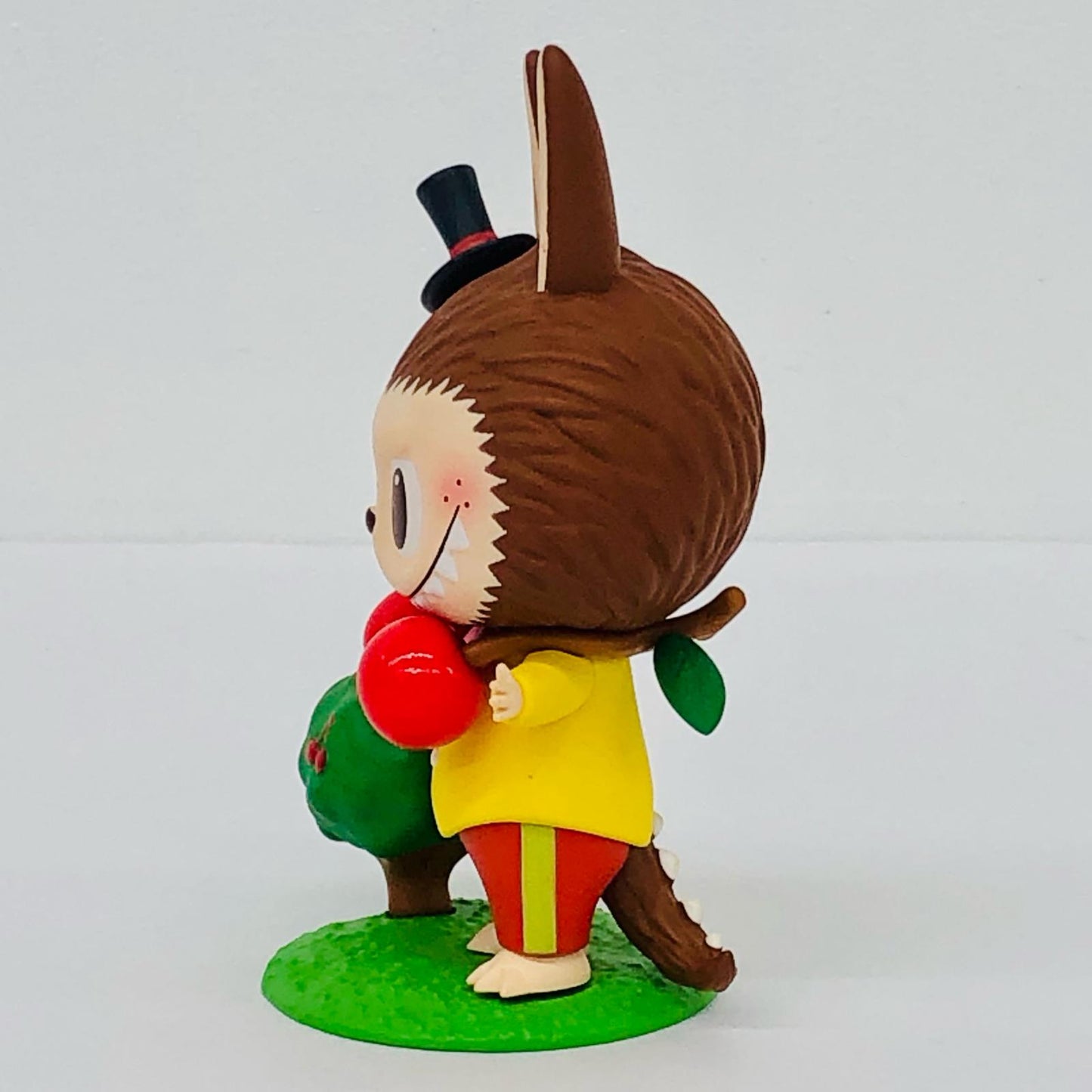 Cherry 「POPMART LABUBU ザ・モンスターズ フルーツ シリーズ」【フィギュア】