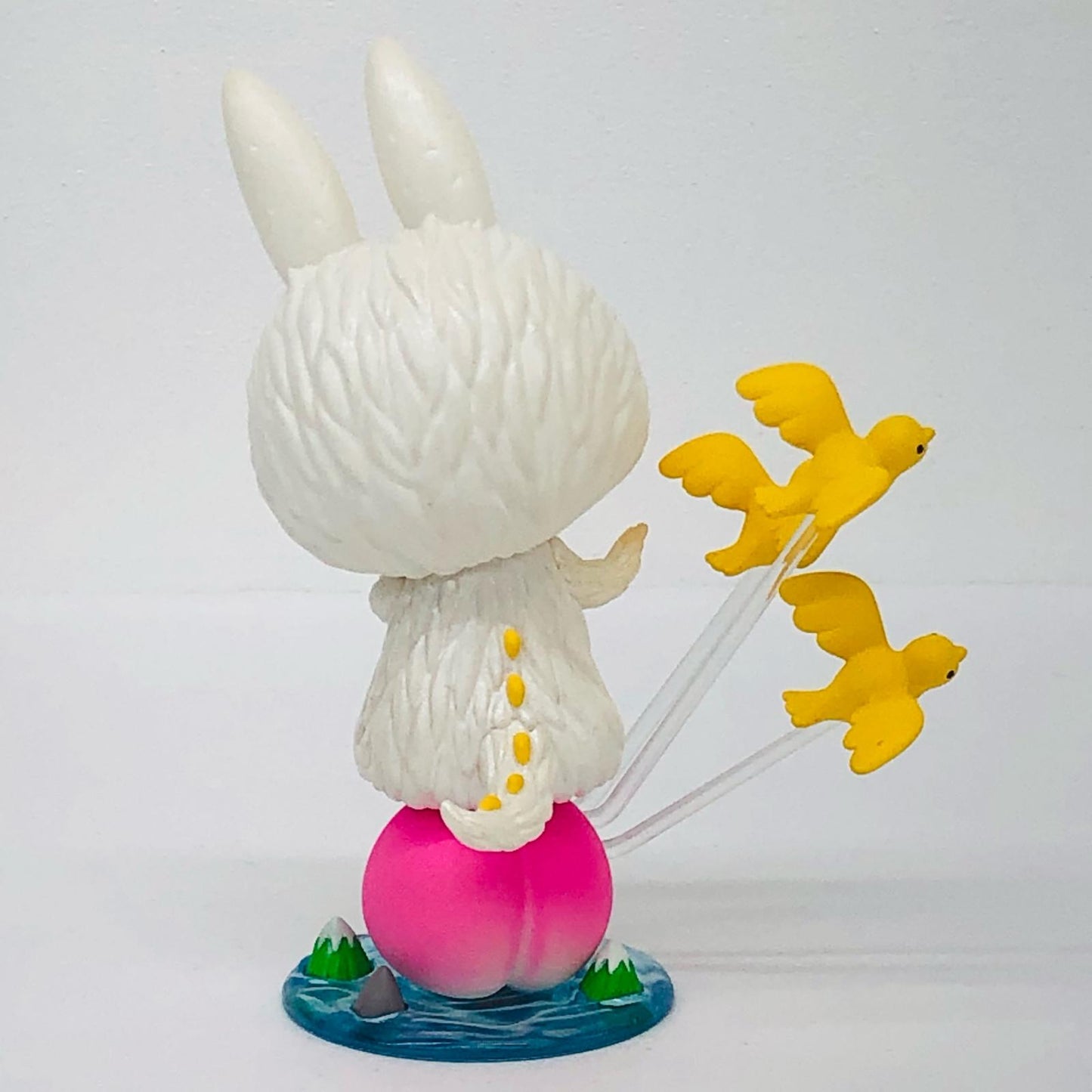 フィギュア Peach 「POPMART LABUBU ザ・モンスターズ フルーツ シリーズ」 Peach LABUBU ザ・モンスターズ フルーツ【フィギュア】【加古川物流】