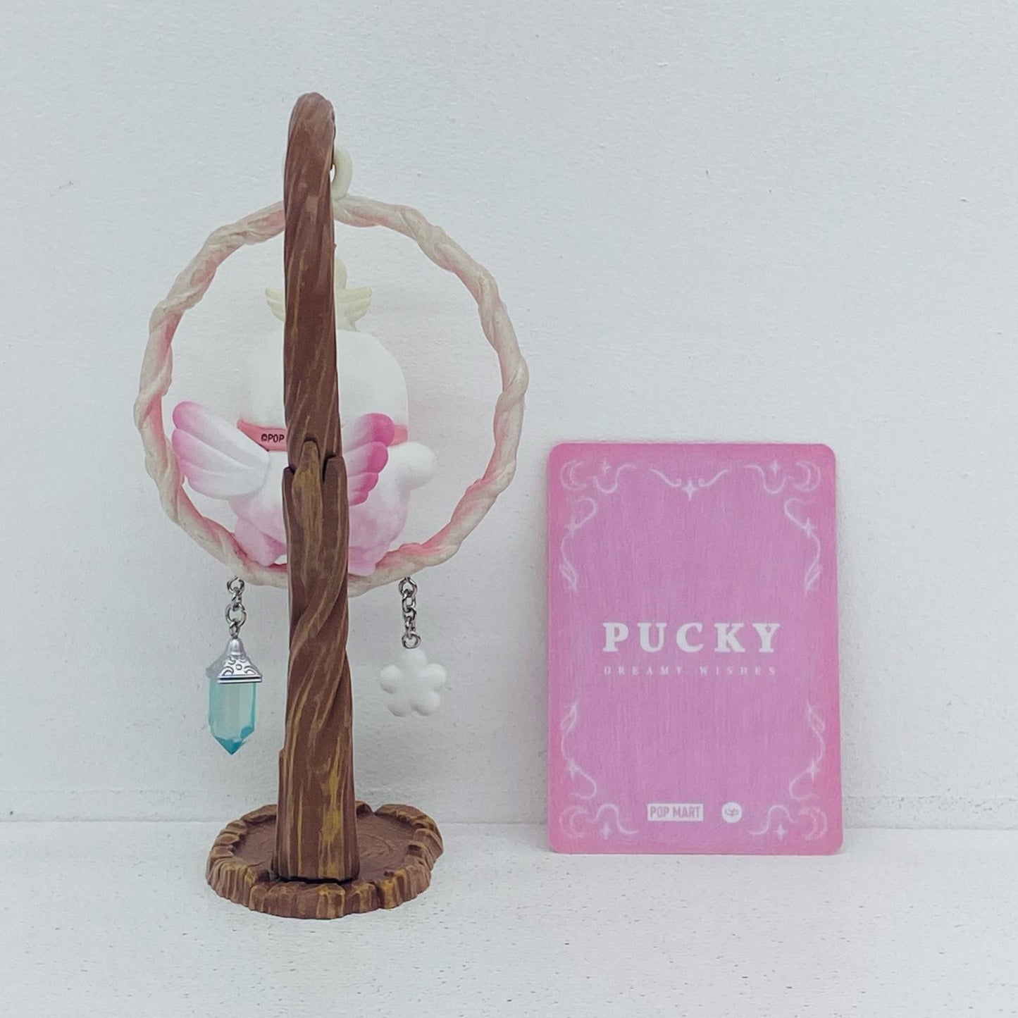 フィギュア Freedom of Feathers PUCKY DREAMY WISHES Freedom of Feathers PUCKY DREAMY WISHES【フィギュア】【加古川物流】