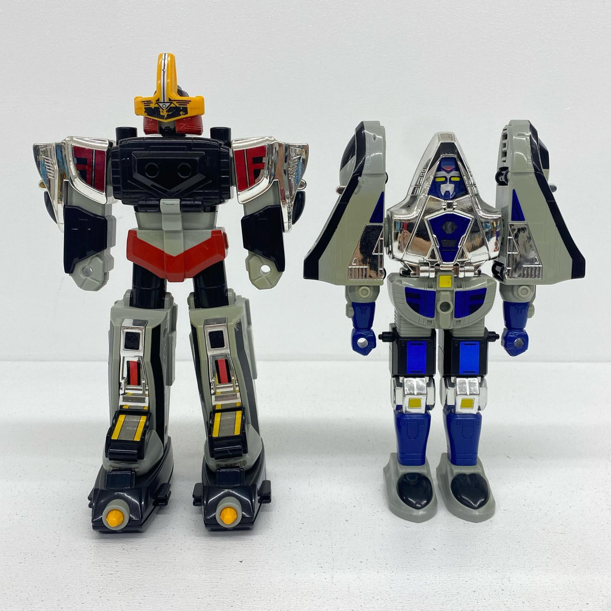 おもちゃ・玩具 タイムロボ「未来戦隊タイムレンジャー」 ビクトリーロボ【加古川物流】
