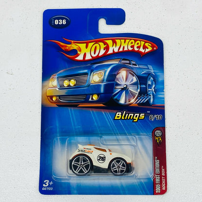 1/64ROCKETBOX(ホワイト×ブラック)「HotWheels2005FirstEditionsBlingsNo.036」[G6703]
