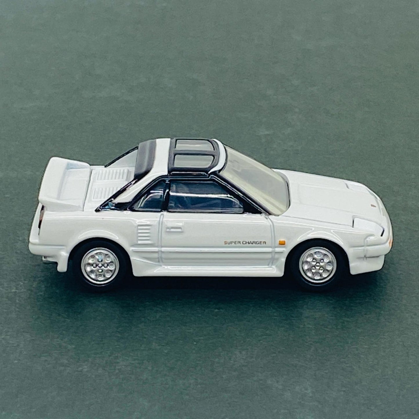 トヨタ MR2 「トミカプレミアム 40」