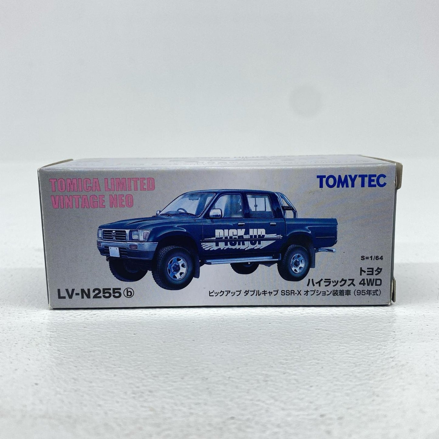 おもちゃ・玩具 1/64 LV-N255b トヨタ ハイラックス4WDダブルキャブSSR-X オプション装着車 95年式(グリーン) 「トミカリミテッドヴィンテージNEO」 [318972] LV-N255b トヨタ ハイラックス4WDダブルキャブ ''1/64 318972【加古川物流】