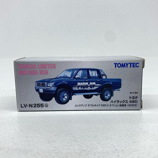 おもちゃ・玩具 1/64 LV-N255b トヨタ ハイラックス4WDダブルキャブSSR-X オプション装着車 95年式(グリーン) 「トミカリミテッドヴィンテージNEO」 [318972] LV-N255b トヨタ ハイラックス4WDダブルキャブ ''1/64 318972【加古川物流】