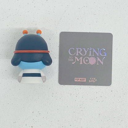 The Outsider -Mini 「POPMART CRYBABY CRYING TO THE MOON SITTING シリーズ」【フィギュア】