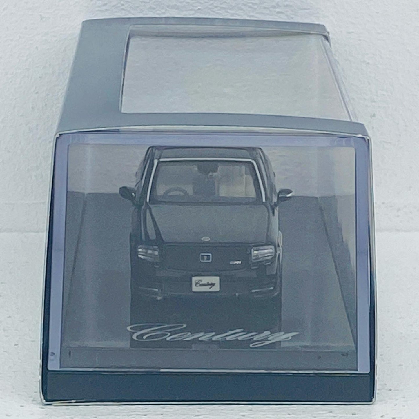 ホビージャパン 1/64 トヨタセンチュリー GRMN