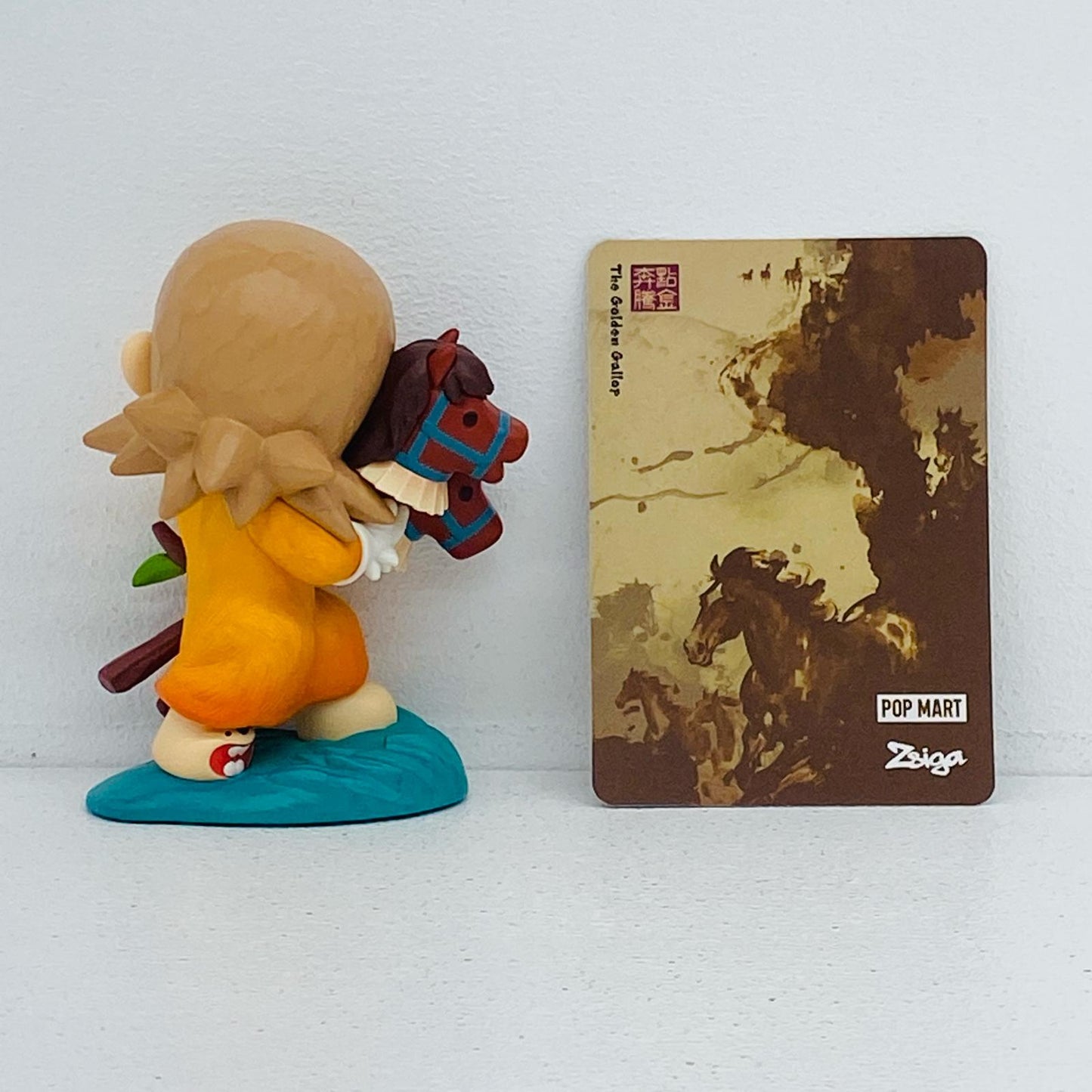 フィギュア Leaping into Spring POPMART The Golden Gallop シリーズ Leaping into Spring The Golden Gallop【フィギュア】【加古川物流】