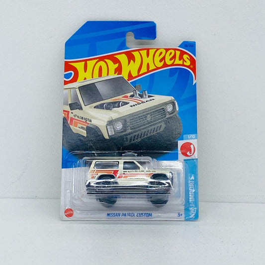1/64日産パトロールカスタム「HotWheelsJ-IMPORTS」[HNJ71]