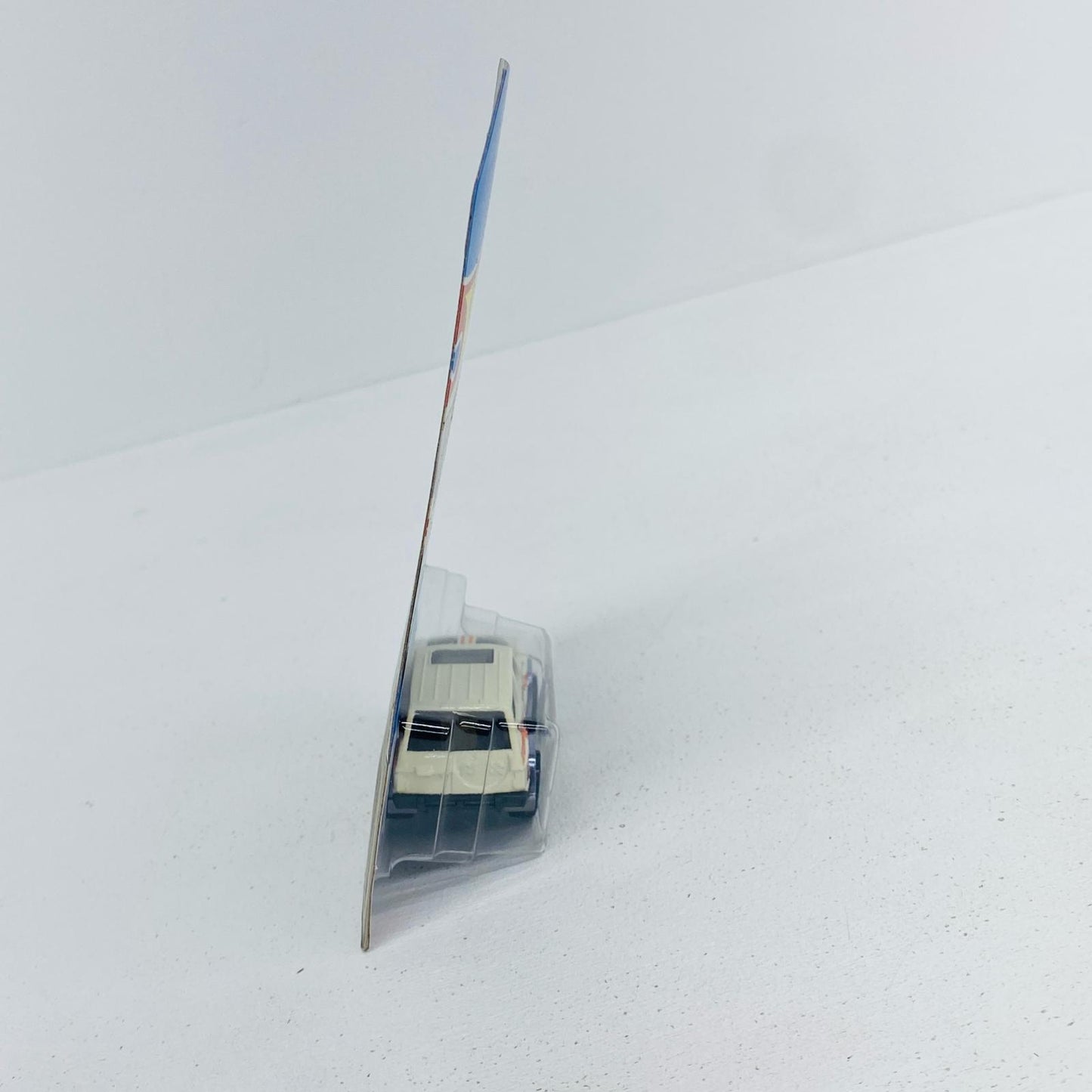 1/64日産パトロールカスタム「HotWheelsJ-IMPORTS」[HNJ71]