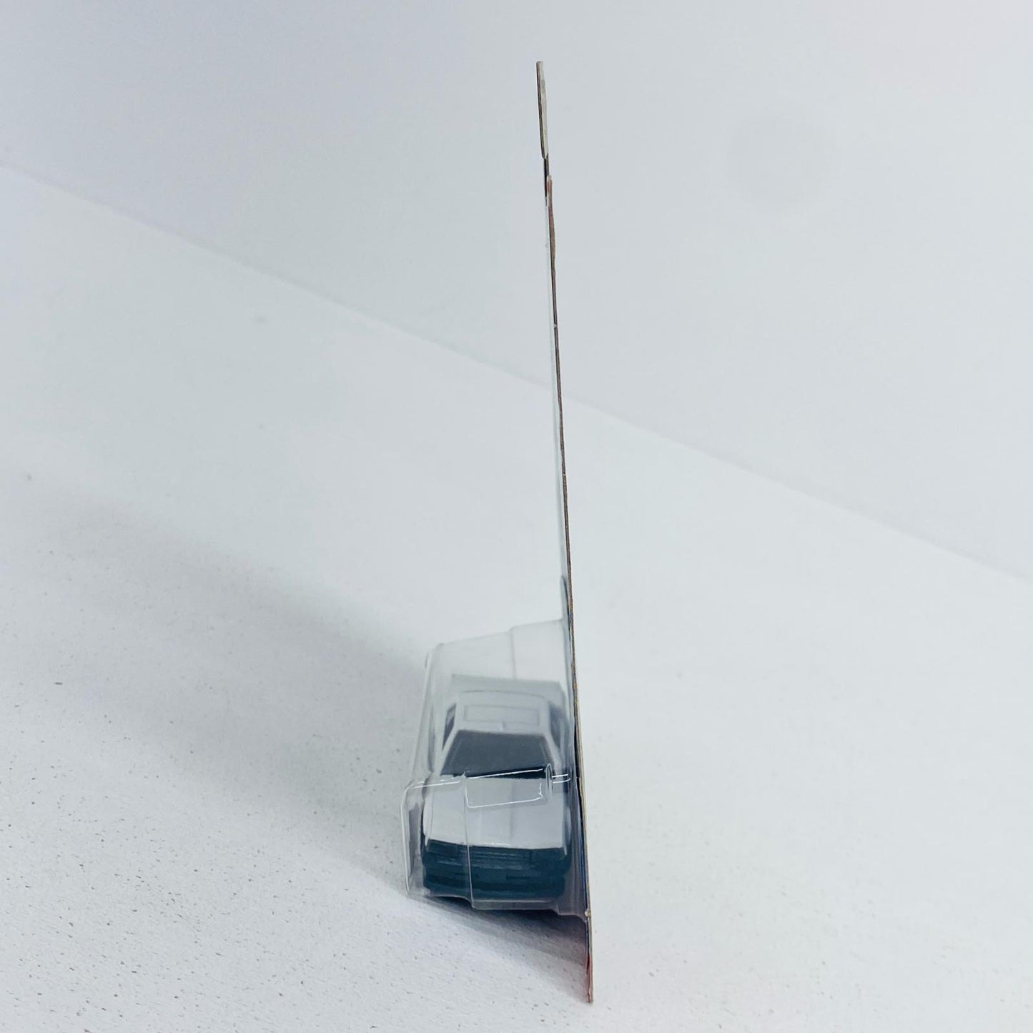 1/64NissanSkyline2000TurboRSKDR30「HotWheelsテーマオートモーティブカルトレーサーズ」[GRP19]