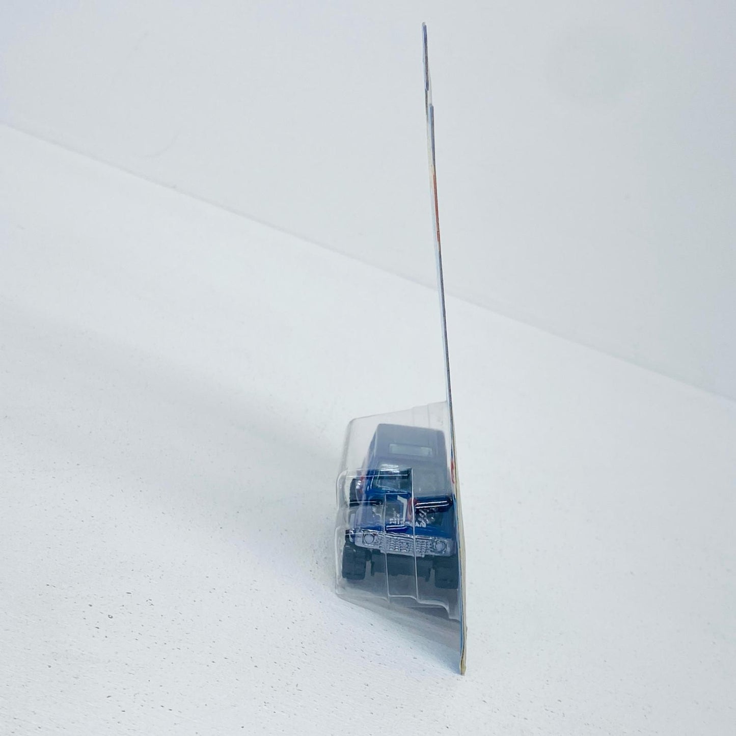 1/64日産パトロールカスタム「HotWheelsベーシックカー」[HNK05]