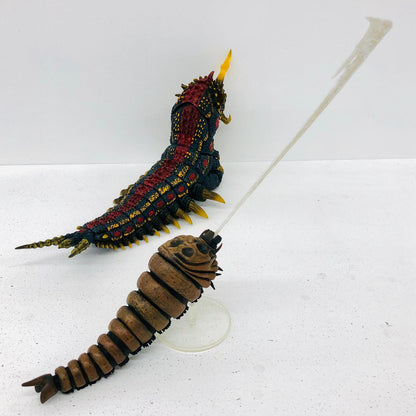 フィギュア S.H.MonsterArtsモスラ(幼虫)＆バトラ(幼虫)セット「ゴジラVSモスラ」魂ウェブ商店限定 モスラ(幼虫)＆バトラ(幼虫)セット S.H.MonsterArts 魂ウェブ商店限定【フィギュア】【加古川物流】