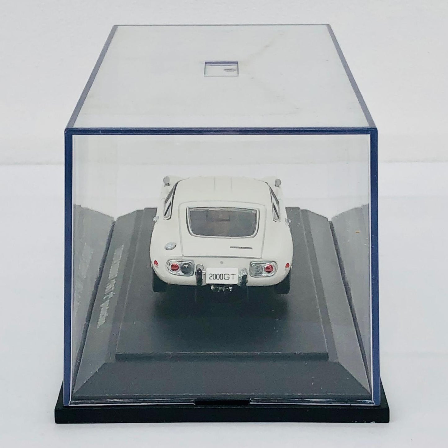 おもちゃ・玩具 1/43TOYOTA2000GT(ホワイト)「Oldies」[43104] TOYOTA 2000GT 1/43スケール 43104【加古川物流】