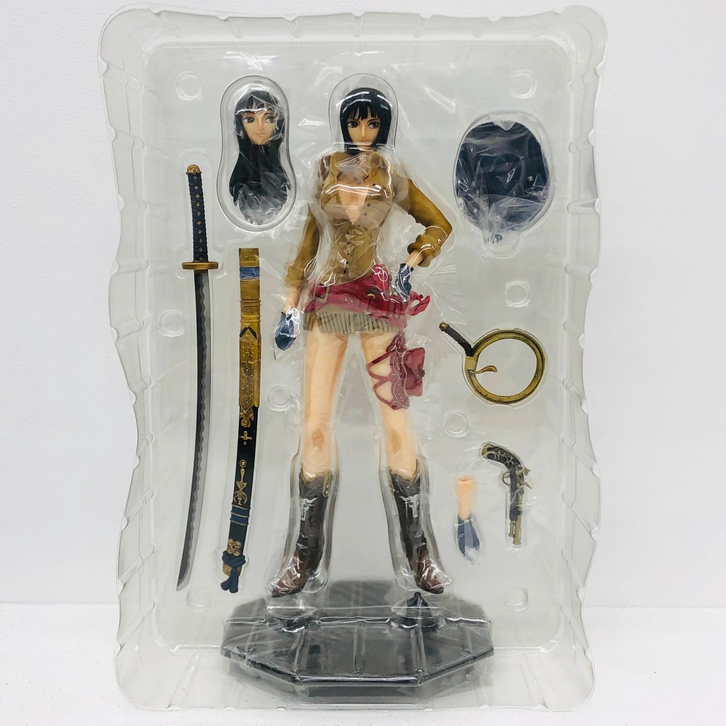 フィギュア ニコ・ロビンウエスタンver.「ワンピース」1/7塗装済み完成品フィギュア ニコ・ロビン ウエスタンver.【フィギュア】【加古川物流】