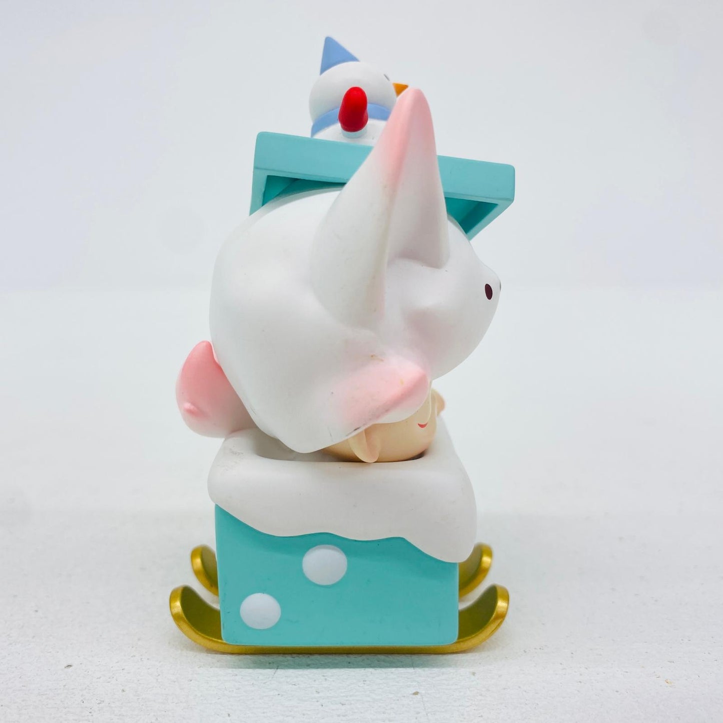 フィギュア Snow Fox 「POPMART DIMOO Christmas クリスマス 2020シリーズ」 Snow Fox DIMOO Christmas クリスマス 2020【フィギュア】【加古川物流】