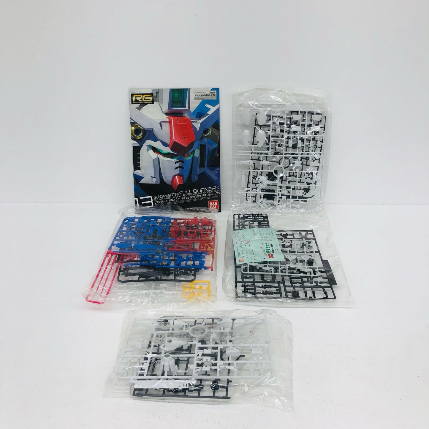 プラモデル 1/144RGRX-78GP-01Fbガンダム試作1号機フルバーニアン「機動戦士ガンダム0083STARDUSTMEMORY」[0182655] RX-78GP-01Fbガンダム試作1号機フルバーニア RG 182655【加古川物流】