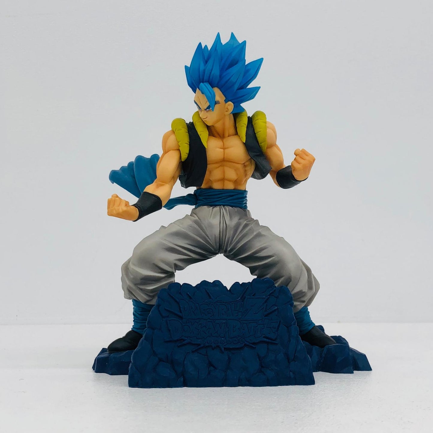 フィギュア SSGSS（超サイヤ人ゴッド超サイヤ人ゴジータ）DRAGONBALLZDOKKANBATTLE5THANNIVERSARYFIGURE SSGSS 81843【フィギュア】【加古川物流】