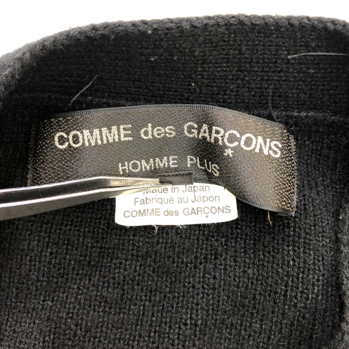 COMME des GARCONS HOMME PLUS | コムデギャルソンオムプリュス Button Stitched Cardigan カーディガン ブラック【瀬戸大橋店】