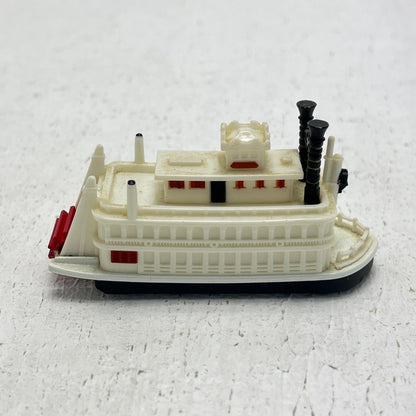おもちゃ・玩具 1/445 蒸気船マークトウェイン号 東京ディズニーランド(ホワイト/中国製) 「トミカ ディズニービークルコレクション」 東京ディズニーリゾート限定 蒸気船マークトウェイン号 東京ディズニーリゾート限定 ''1/445【加古川物流】