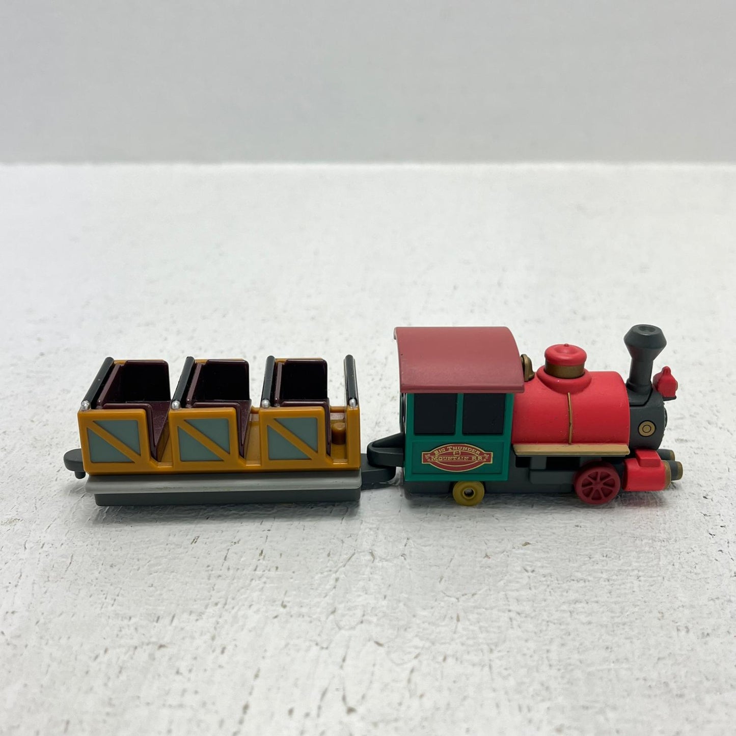 おもちゃ・玩具 マイントレインビッグサンダー・マウンテン(レッド×グリーン×ブラウン)「トミカディズニービークルコレクション」東京ディズニーリゾート限定 マイントレインビッグサンダー・マウンテン 東京ディズニーリゾート限定【加古川物流】
