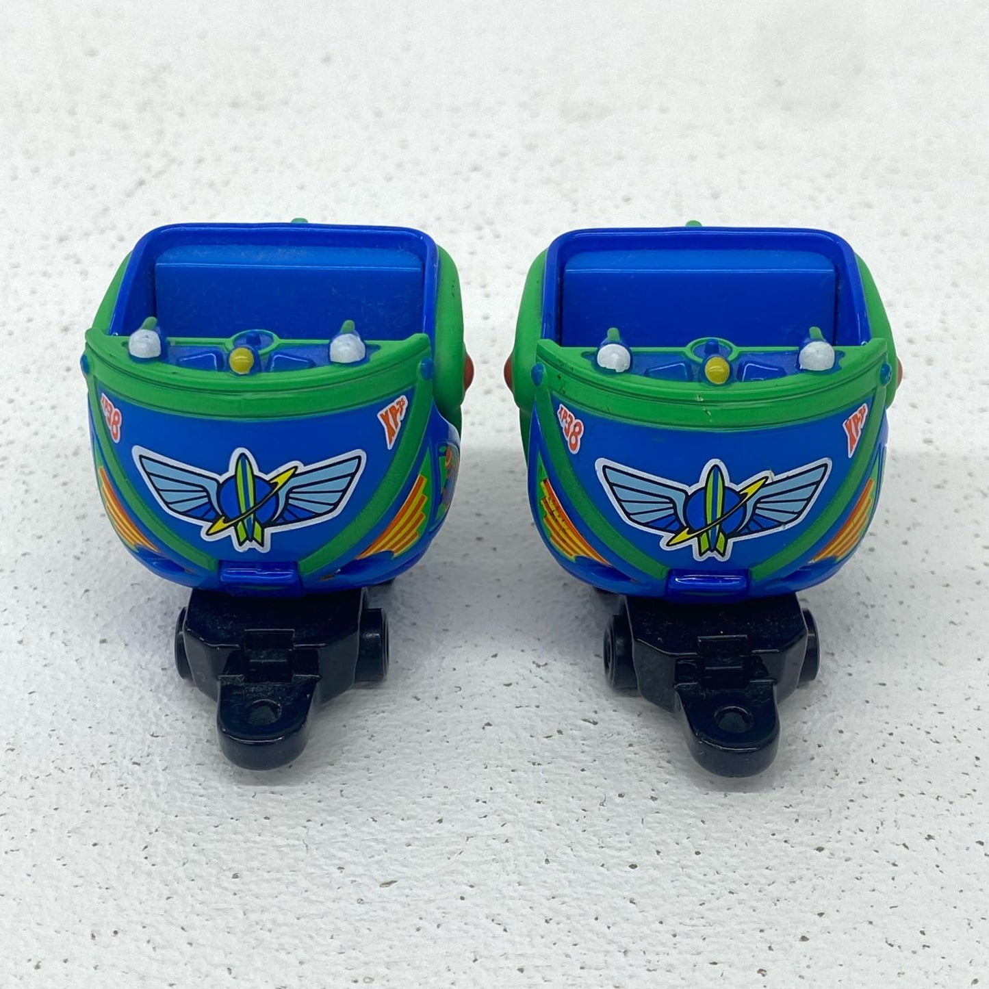 おもちゃ・玩具 ディズニー トミカ スペースクルーザー 「バズ ディズニー トミカ スペースクルーザー【加古川物流】