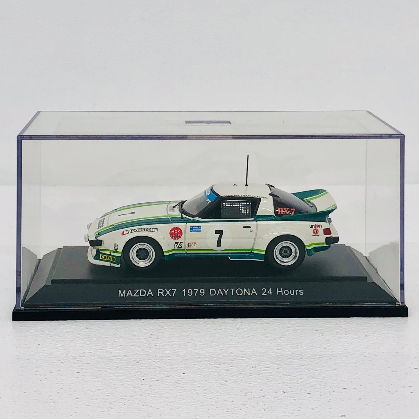 おもちゃ・玩具 1/43MAZDASAVANNARX-7RACINGDAYTONA1979NGK#7(ホワイト×グリーン)[43238] MAZDA SAVANNA RX-7 1/43スケール RACING DAYTONA 1979NGK#7 43238【加古川物流】