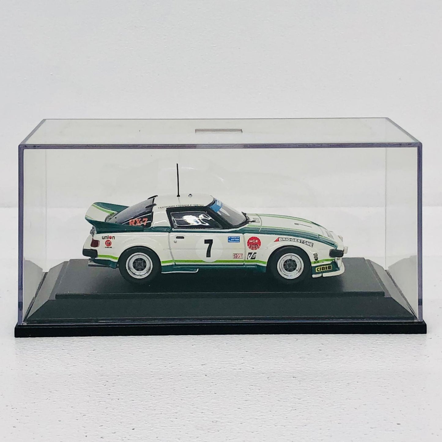おもちゃ・玩具 1/43MAZDASAVANNARX-7RACINGDAYTONA1979NGK#7(ホワイト×グリーン)[43238] MAZDA SAVANNA RX-7 1/43スケール RACING DAYTONA 1979NGK#7 43238【加古川物流】