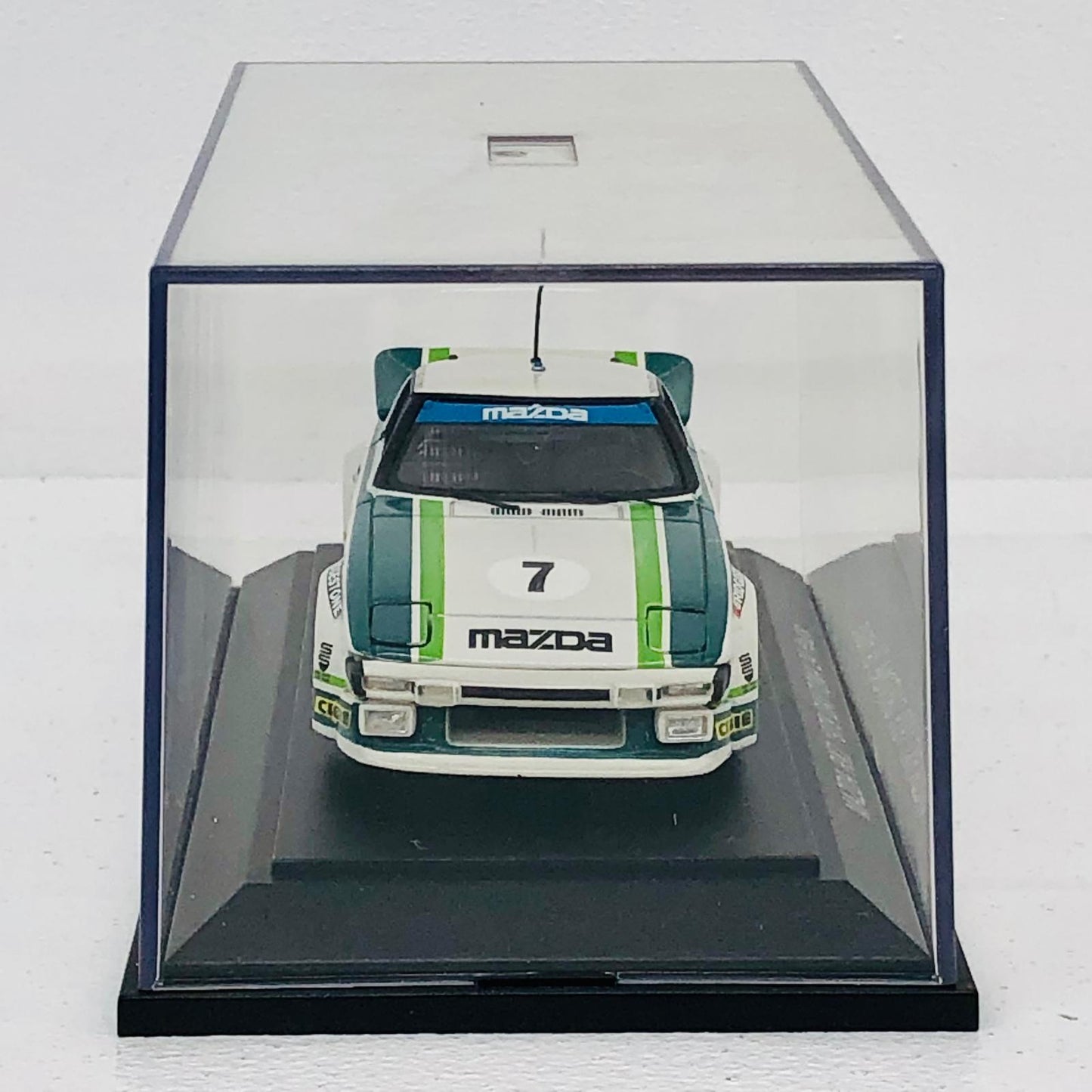 おもちゃ・玩具 1/43MAZDASAVANNARX-7RACINGDAYTONA1979NGK#7(ホワイト×グリーン)[43238] MAZDA SAVANNA RX-7 1/43スケール RACING DAYTONA 1979NGK#7 43238【加古川物流】