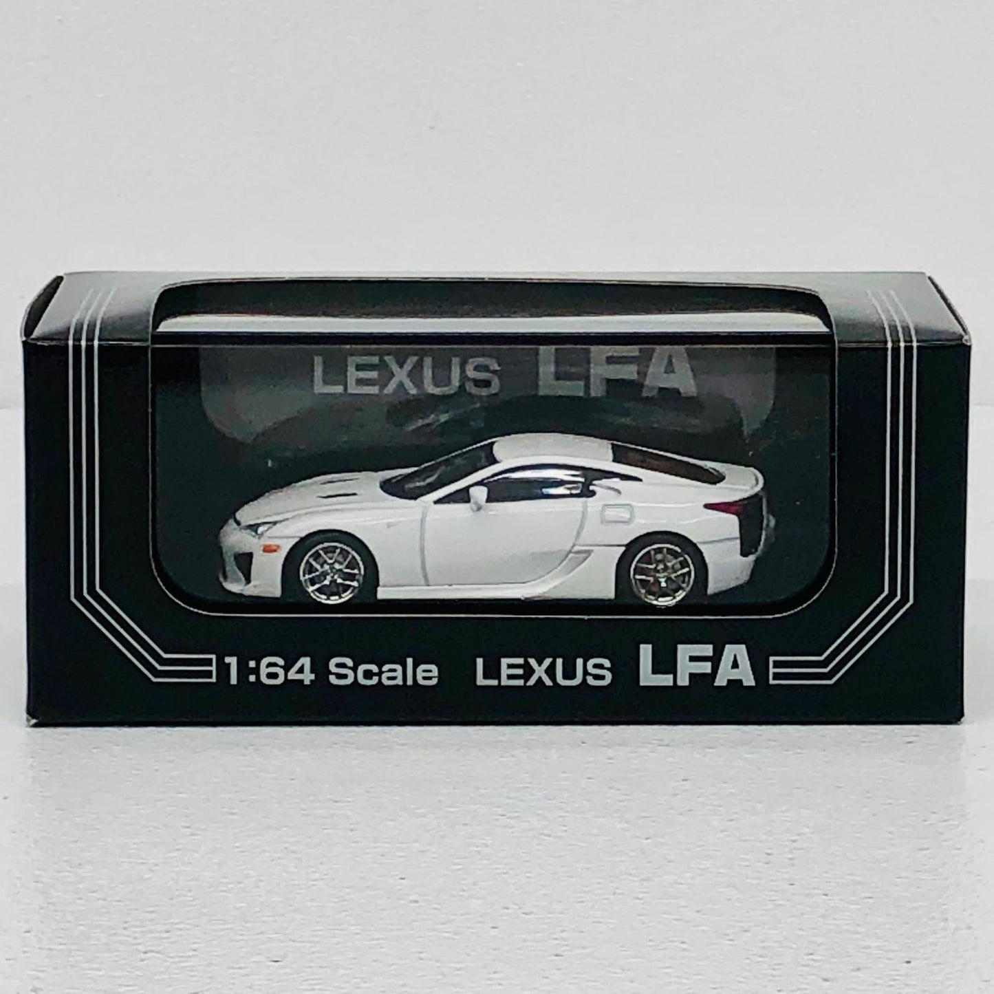 おもちゃ・玩具 1/64LEXUSLFA(ホワイト)「TOKUMAミニカーセレクションレクサスLFA」同梱品 LEXUSLFA 1/64スケール TOKUMAミニカーセレクションレクサスLFA【加古川物流】