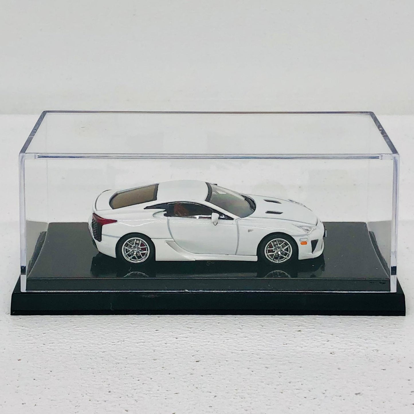 おもちゃ・玩具 1/64LEXUSLFA(ホワイト)「TOKUMAミニカーセレクションレクサスLFA」同梱品 LEXUSLFA 1/64スケール TOKUMAミニカーセレクションレクサスLFA【加古川物流】