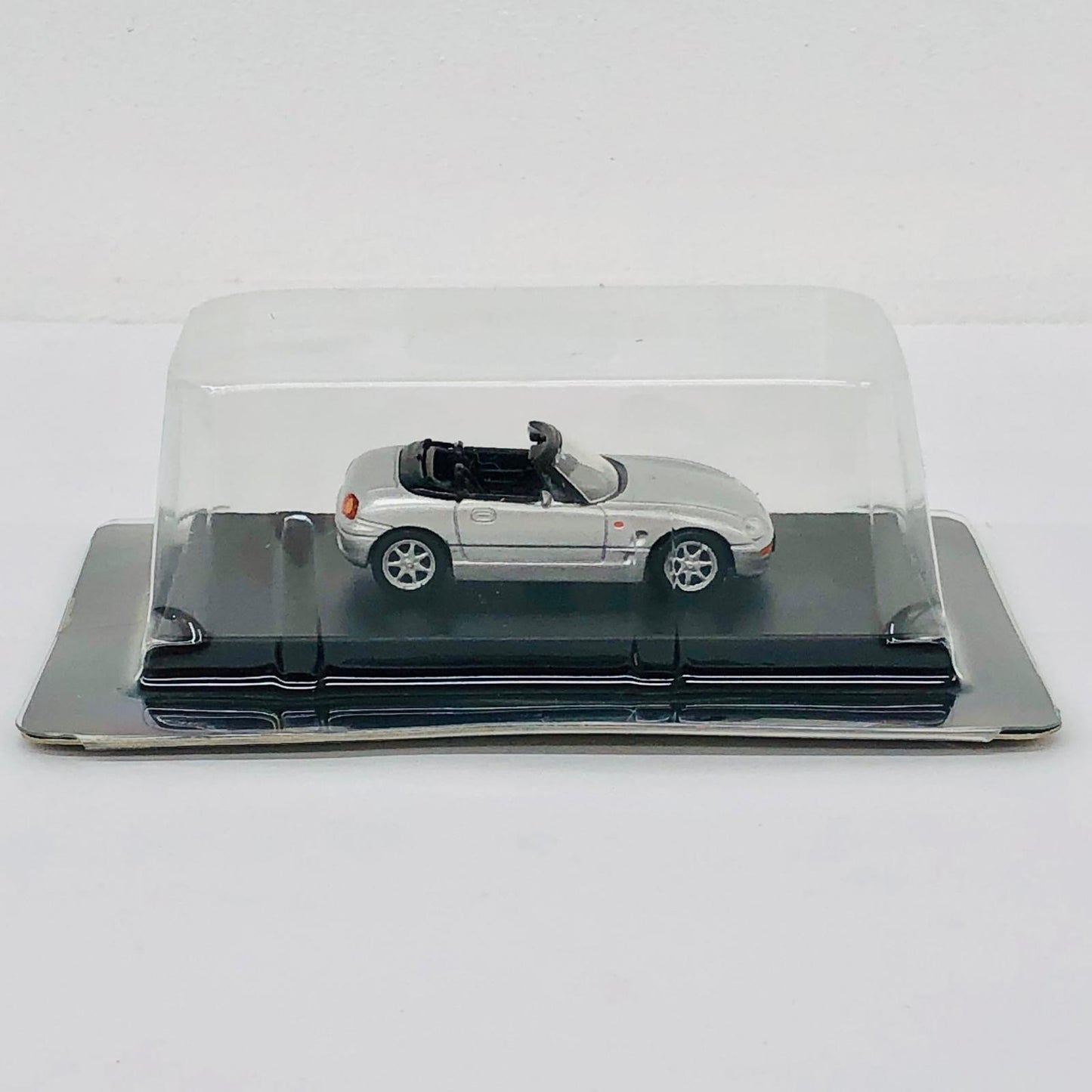 おもちゃ・玩具 1/64 SUZUKI カプチーノ(シルバー) 「ライトウェイトスポーツ コレクション」 SUZUKI カプチーノ 1/64スケール 79607【加古川物流】