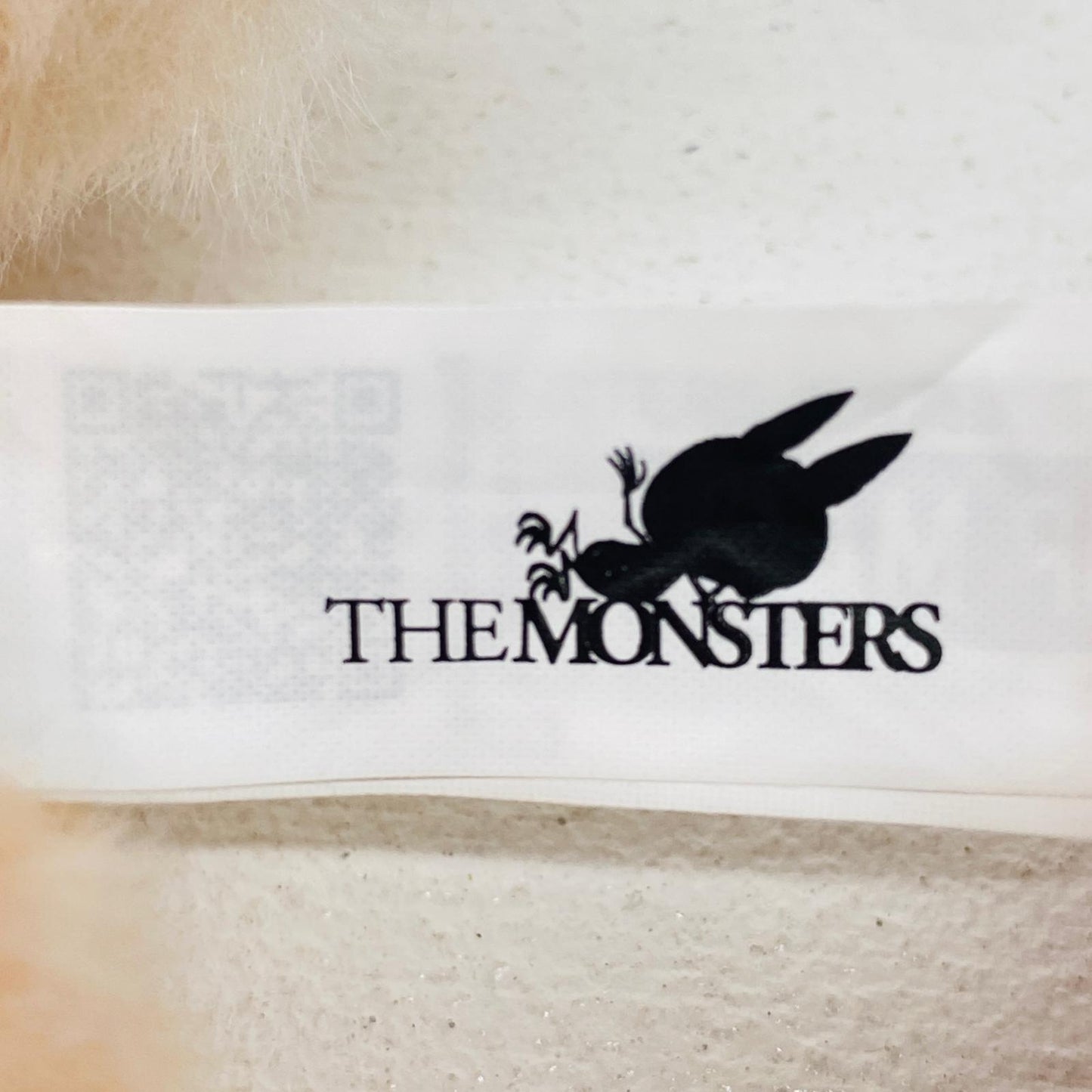 ぬいぐるみ HAPPINESS「THE MONSTERS Big into Energy シリーズ ぬいぐるみペンダント」POPMART HAPPINESS THE MONSTERS Big into Energy【加古川物流】