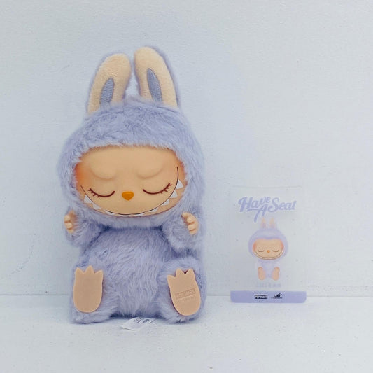 ぬいぐるみ ZIZI 「POP MART THE MONSTERS Have a Seat ぬいぐるみマスコット」POPMART ZIZI THE MONSTERS Have a Seat ぬいぐるみマスコット【加古川物流】